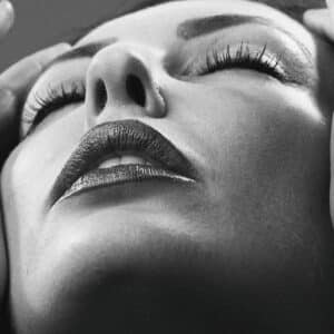 Photo Nose Reshaping